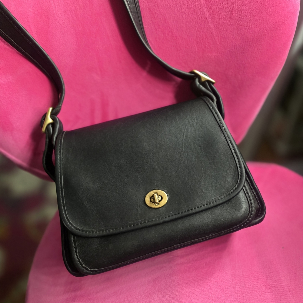 Vintage Coach Legacy Rambler